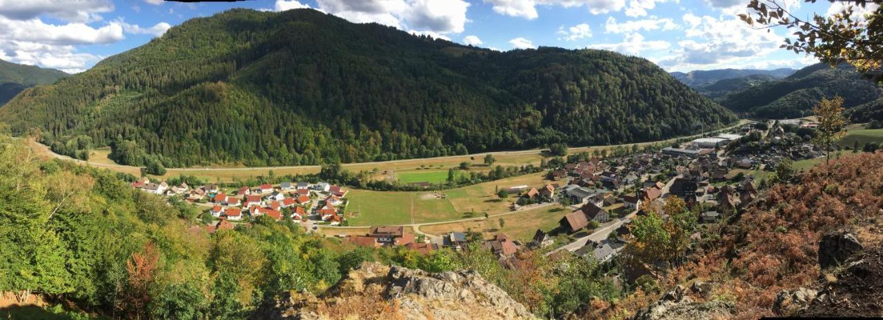 Utzenfeld Toscana-Residenz Im Schwarzwald מראה חיצוני תמונה